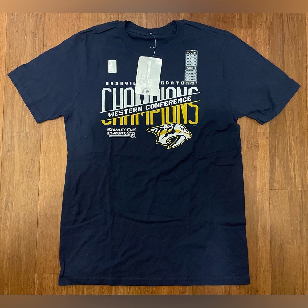 Nashville Predators T Shirt NWT Championship Stanley Cup Youth L 14-16 Hockey